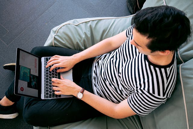 affiliate-marketer